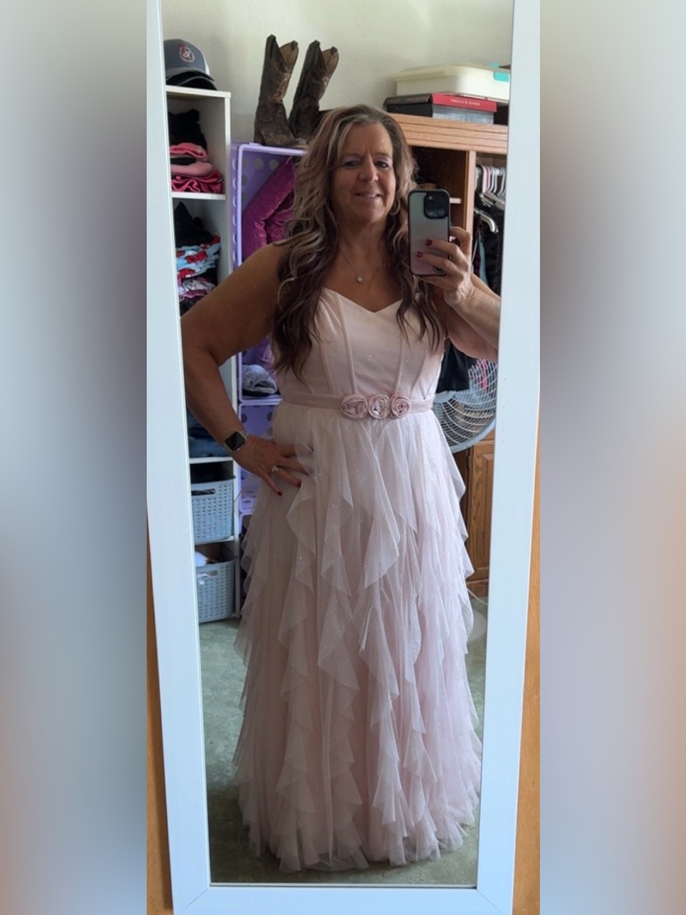 Elegant Light Pink Layered Tulle Evening Dress with Rosette Waist